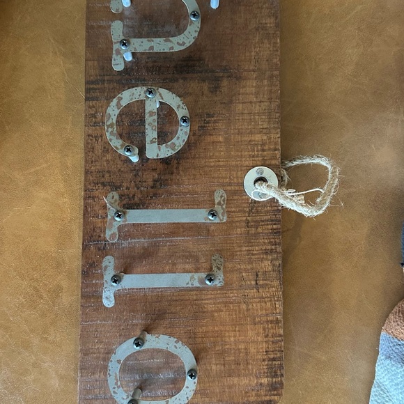 Hello Sign - Picture 2 of 2